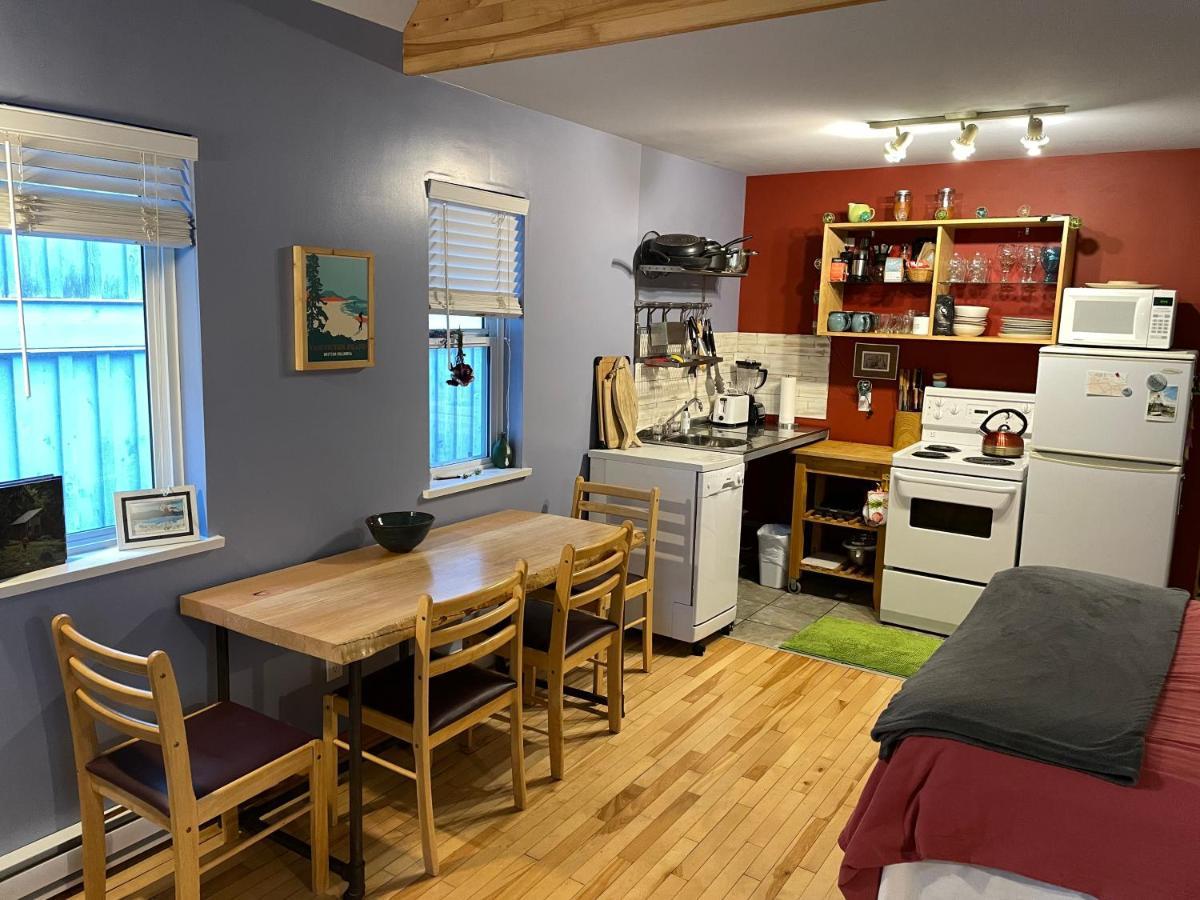 Reef Point Cottages Ucluelet Ngoại thất bức ảnh