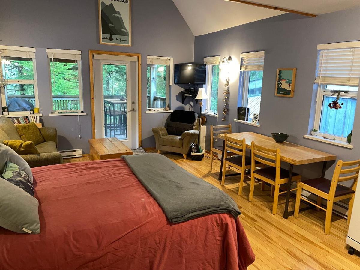 Reef Point Cottages Ucluelet Ngoại thất bức ảnh