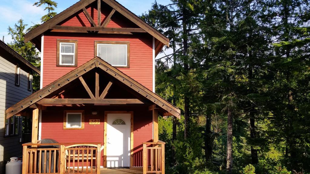 Reef Point Cottages Ucluelet Ngoại thất bức ảnh