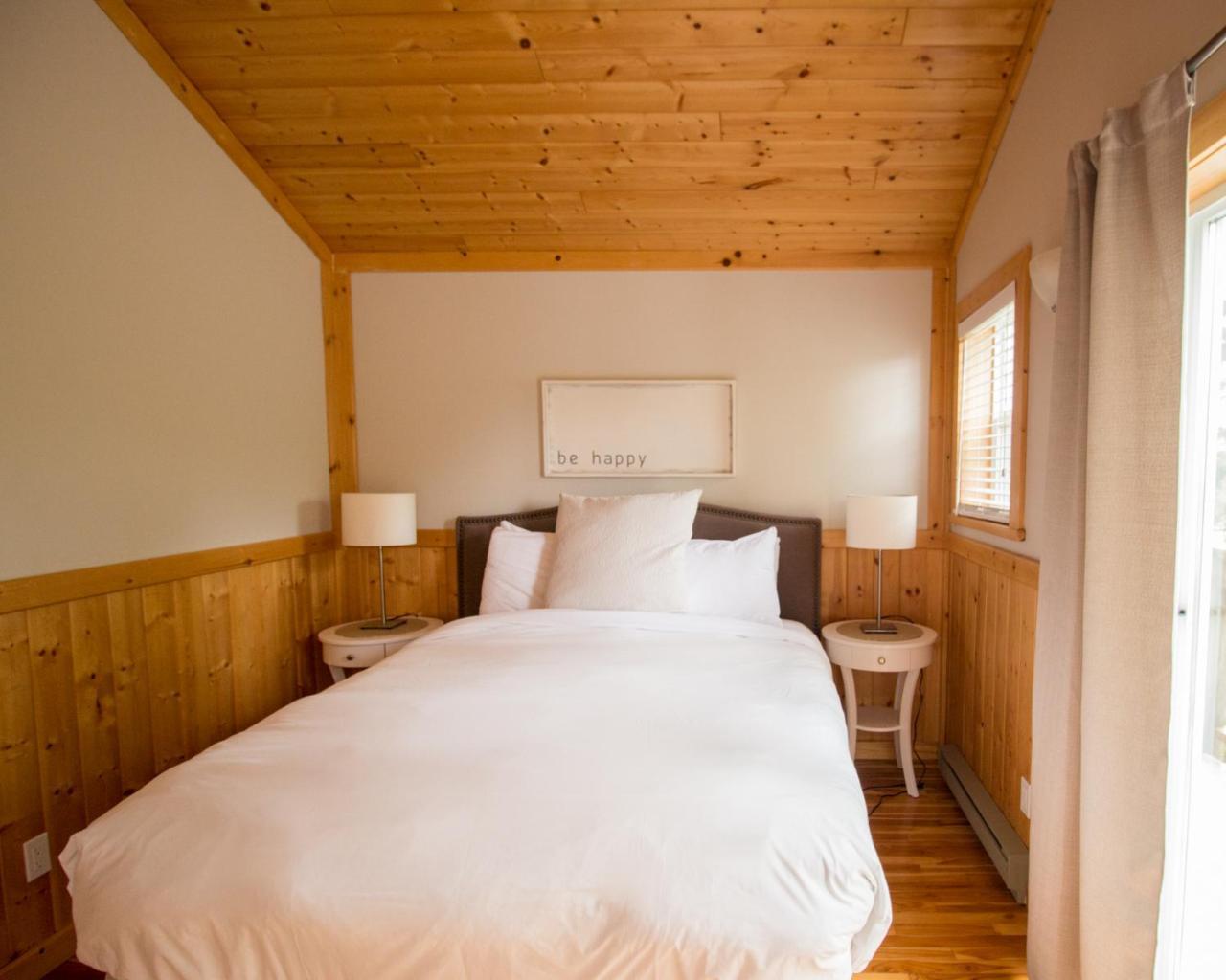 Reef Point Cottages Ucluelet Ngoại thất bức ảnh