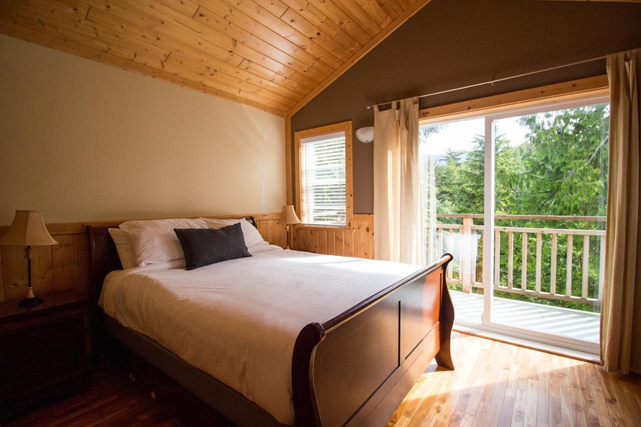 Reef Point Cottages Ucluelet Ngoại thất bức ảnh