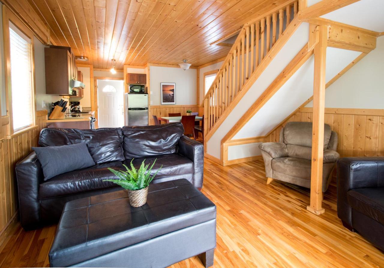 Reef Point Cottages Ucluelet Ngoại thất bức ảnh