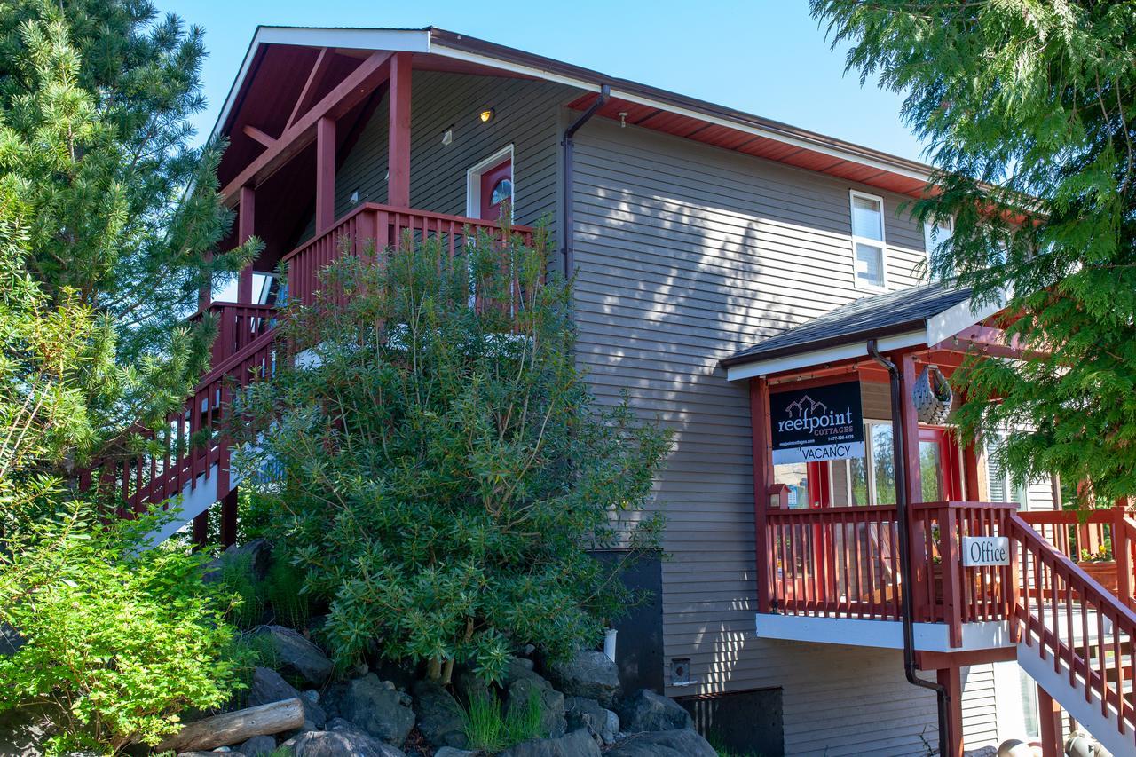 Reef Point Cottages Ucluelet Ngoại thất bức ảnh