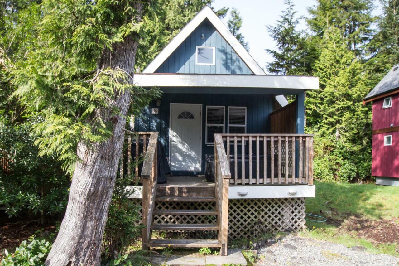 Reef Point Cottages Ucluelet Ngoại thất bức ảnh